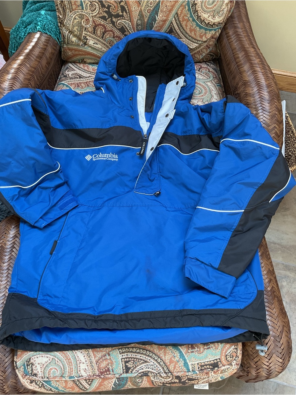 Columbia Sportswear men’s jacket. EUC